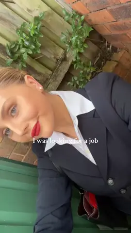 Cabin crew life #trend #job #flightattendant #fyp #cabincrew 