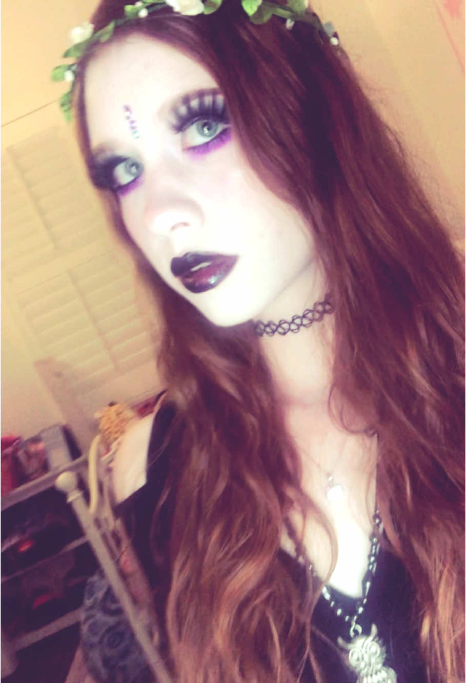 Gangstaaa #fypシ#ugotmehookedonthefeelin#chocker#blacklip#miss2016#kindnessmatters#glitter#ilovemybf 