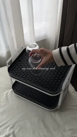 made my kitchen looks so organizeddd  #dishrack #cupholder #dryingrack #dishdrainer 