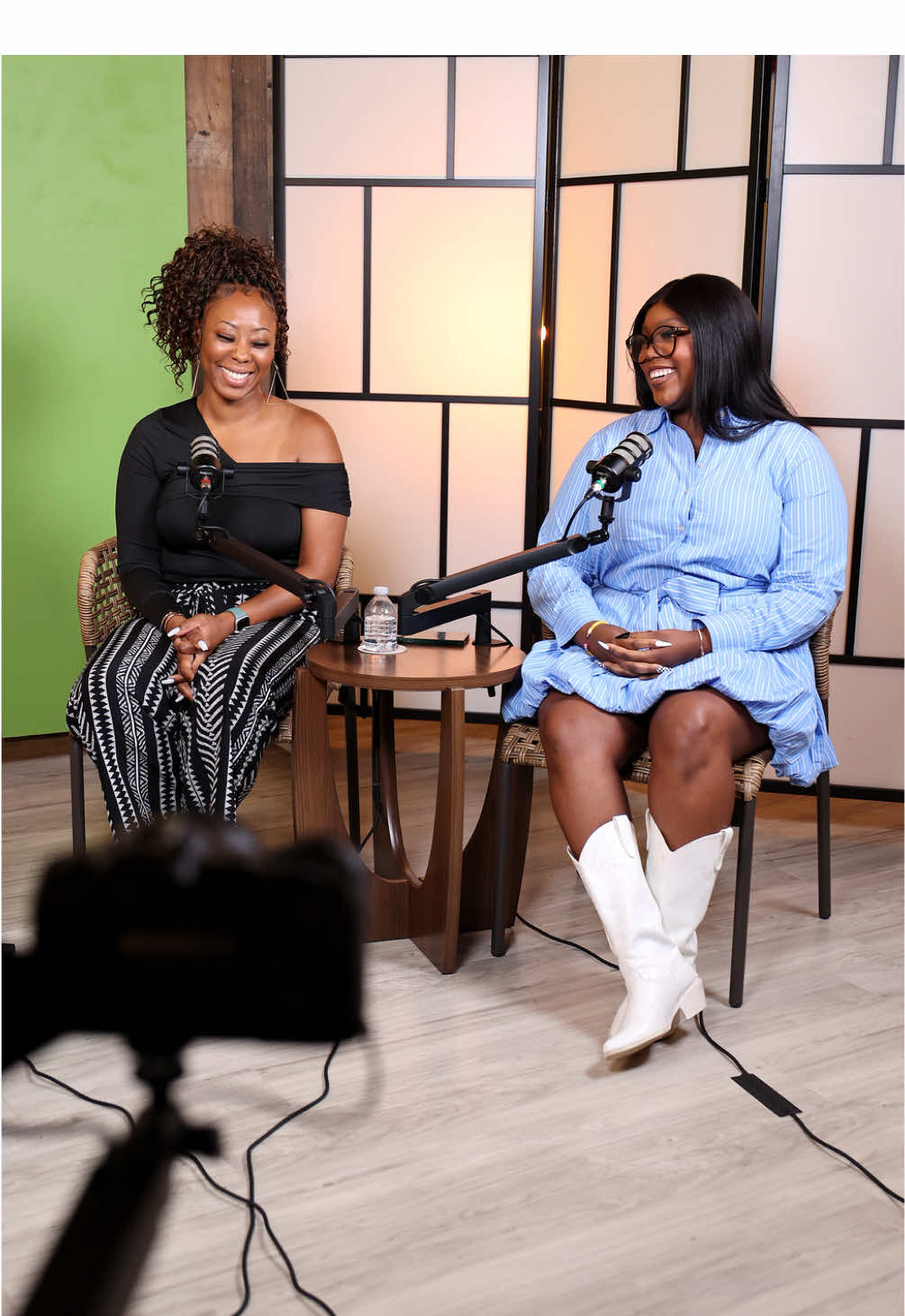 Teachers carry more than lessons! they carry the weight of their students’ pain too. #EducatorsMatter #TeachersCare #StudentWellbeing #mentalhealthinschools  @xo.moiya @SHAUNA TAYLOR  🧢 - @neweracap  🎥 - @Charlotte Podcast Studio 