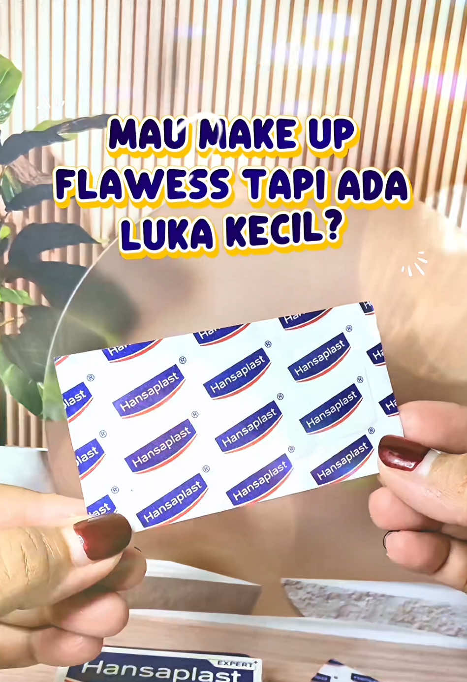 Solusii buat tutupin bekas luka wajah kamu, ini bisa dipotong” sesuai kebutuhan yaaa, dan pastinya hemat bangettttt. Perpotongan terhitung cuma 1.000 an😭🤏🏻 @Hansaplast Indonesia  #Hansaplast #Secondskin #healfasterlikesecondskin #TenangBawaHansaplast #AcnePatch 