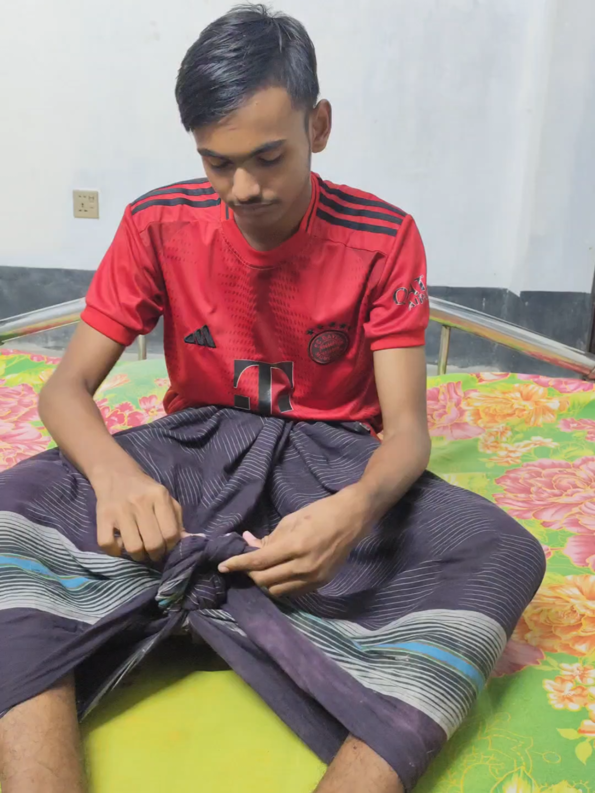 সকালে উঠে এরকমই দেখি 😅😅#বিনোদনের_শেষ_নেই🤣🤘 #newfunnyvideo #funnykid #comedia #hahahaha 