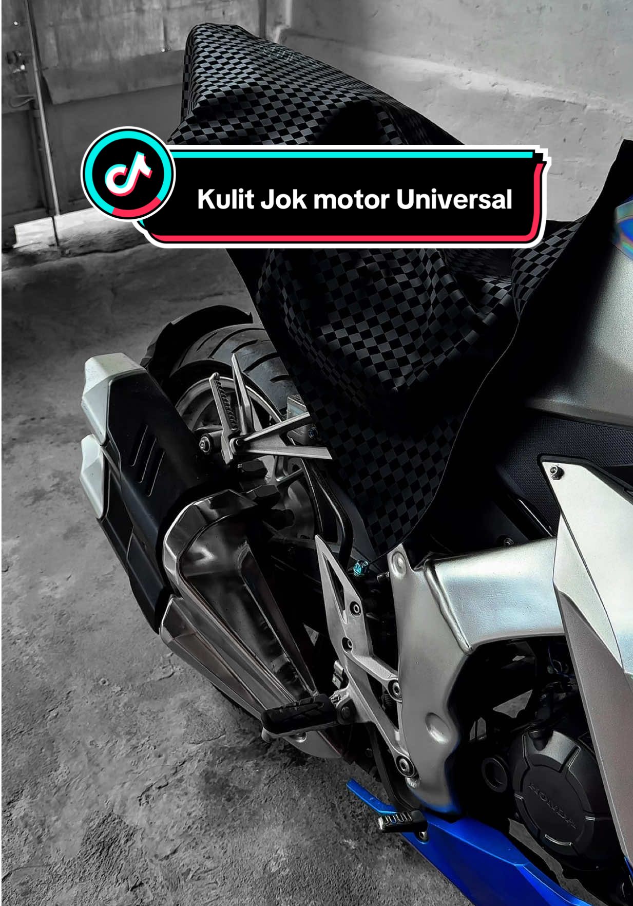 Ready kulit jok nih buat CBR 150R/K45R, Tunggu apalagi buruan sebelum kehabisan. #kulitjokmotor  #cbrk45r #cbr150r  #cbrmodifikasi  #jokcatur 