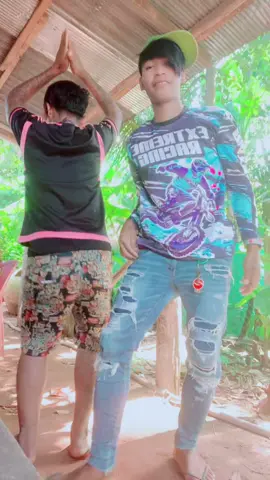 #ចង់មានអ្នកគាំទ្រដូចគេដែរ☹️ #100kviews #f លើកដៃឡើងលើ…😂😂