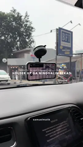 Holder hp magnetic vacuum suction 360 derajat ngebantu banget lihat maps, ngonten di mobil lebih gampang. Suctionnya kenceng banget #holderhp #magneticphoneholder #vacuumsuctionphoneholder #holderhpmobil #holderhandphone 