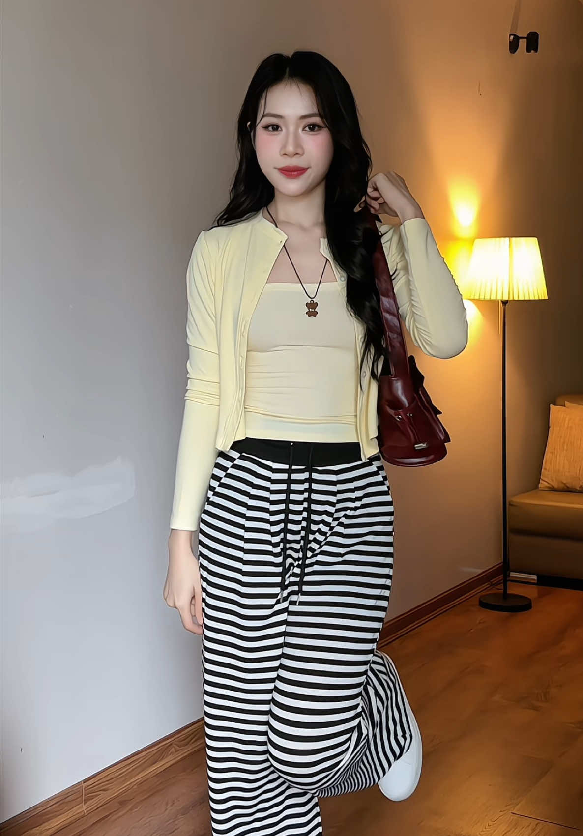 Chiếc quần thun cạp cao ống rộng phại có nha chị em #xuhuong #quanthun #quannu #quannuxinh #quannudangsuong 