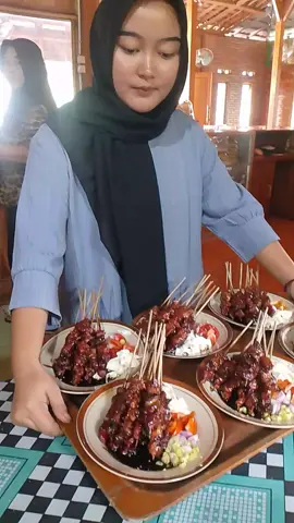 sate kambing empuk ,mantap ,maknyuuuus#kharisma #satekambing #grogolan sambirjo wirosari