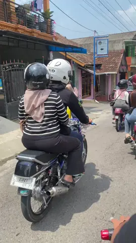 Syahduuu jiii 🤣🥶 @N³a²g_lagi @CAKSULIGANK @Ramadhani #fyp #w9 #w9style #trawas #viral 
