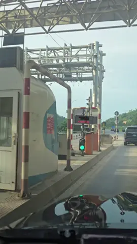 chẳng còn điều gì khiến anh thú vị..!!