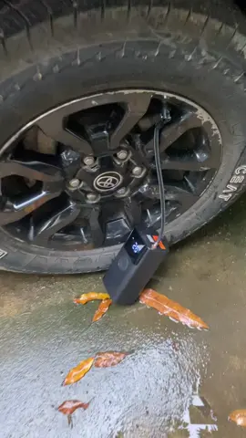 4 in 1 #essentials #jumpstarter #airpump 