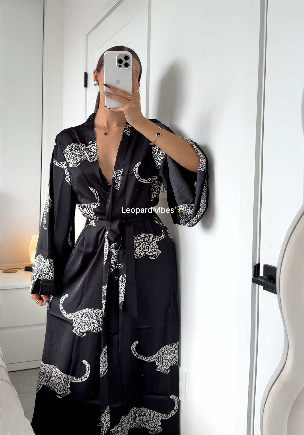 #LeopardPrint #CozyVibes #LoungewearStyle #AnimalPrint #TiktokShopCreatorsPicks 