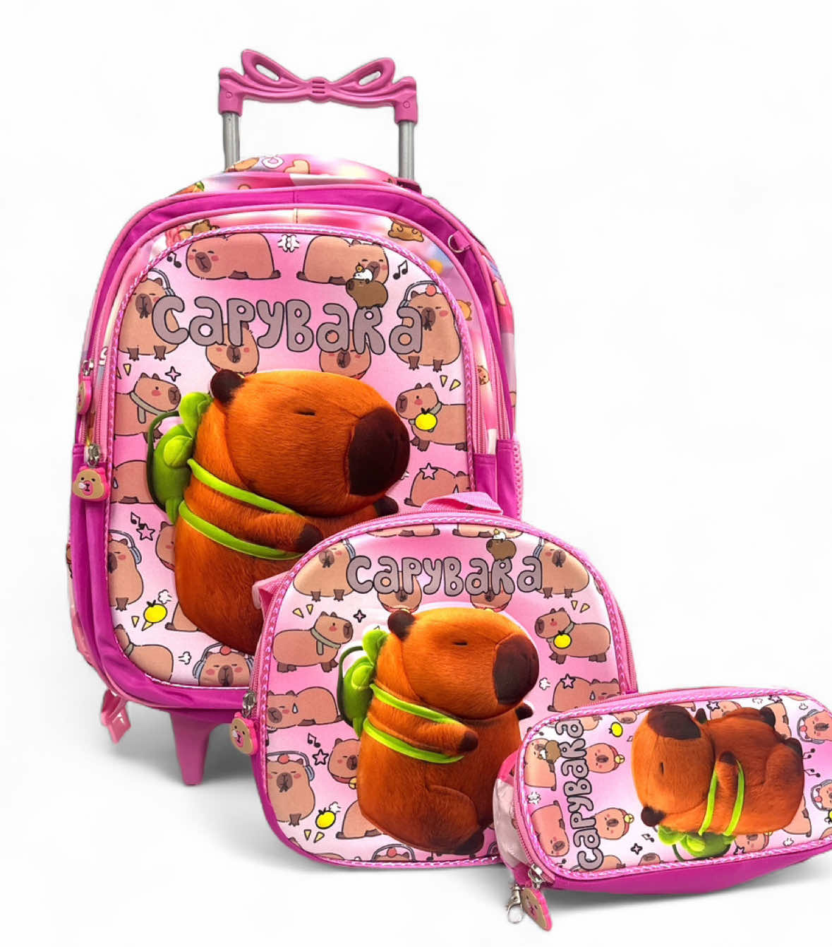 Kit Mochila Escolar Infantil ✨📚 Tema: Capivara Kit contém: mochila de rodinhas, lancheira térmica e estojo. Trabalhamos com diversos temas e modelos! Produto a pronta entrega para todo o Brasil 🇧🇷 #mochilaescolar 