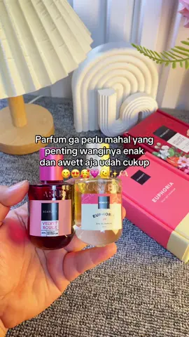 Scarlett emang gapernah gagal😍  #parfum #fyp #lewatberanda #viralvideo #4u 