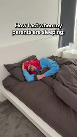 Me Vs My Parents When Sleeping