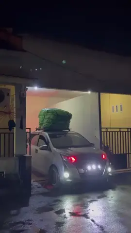 masih bersama garasi Andri ⚡ hulu genk Pontianak ➡️ Ketapang PP  Pontianak ➡️ Sintang pp  #masukberanda #gacorgenk⚡️ #trevelpontiaanakketapanagp #fypppppppppppppp #trendingtiktok 