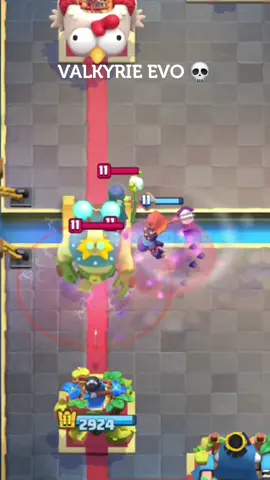 Valkyrie Evo #clash #treding #fyp #gameplay 