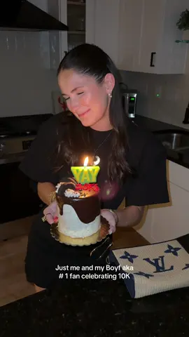 Yay!! Professional IG/TT BF @mattwing  happy 10K  #microinfluencer #microinfluencertiktok #10K #microinfluencertips 