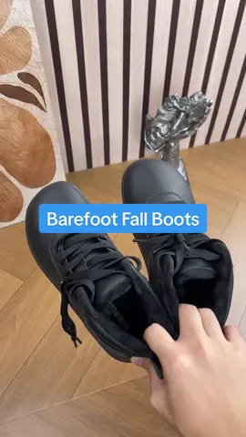 These barefoot shoes fall and winter boots are gonna be perfect this season! #hobibear #barefootboots #boots #FallBoots #winterboots 