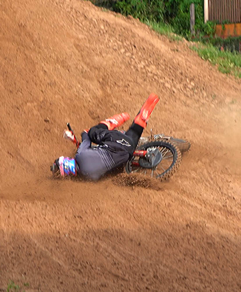 กว่าจะนิ่งก็ต้องกลิ้งมาก่อน #วิบากไทยแลนด์ #สนามมทส #motocross #โบ้ทชอบดูรถแข่ง #วิบาก 