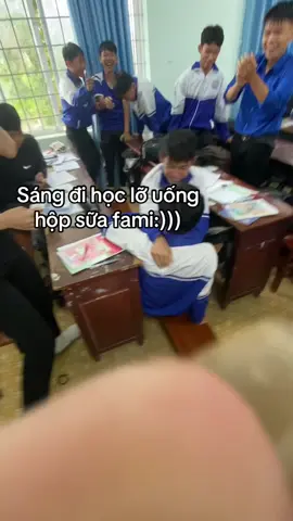 Nghe bảo em thích người có sức mạnh:) #11b1 #j4f #viral #xhhhhhhhhhhhhhhhhhhhhhhh #fyp 