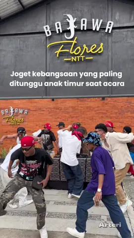 Anak timur kalau dengar lagu ini = reflek joget 🕺🏻 @Moluccan Soul @DJ HYBEAT  #lagutimur #indonesiatimur #timuran #fypシ 