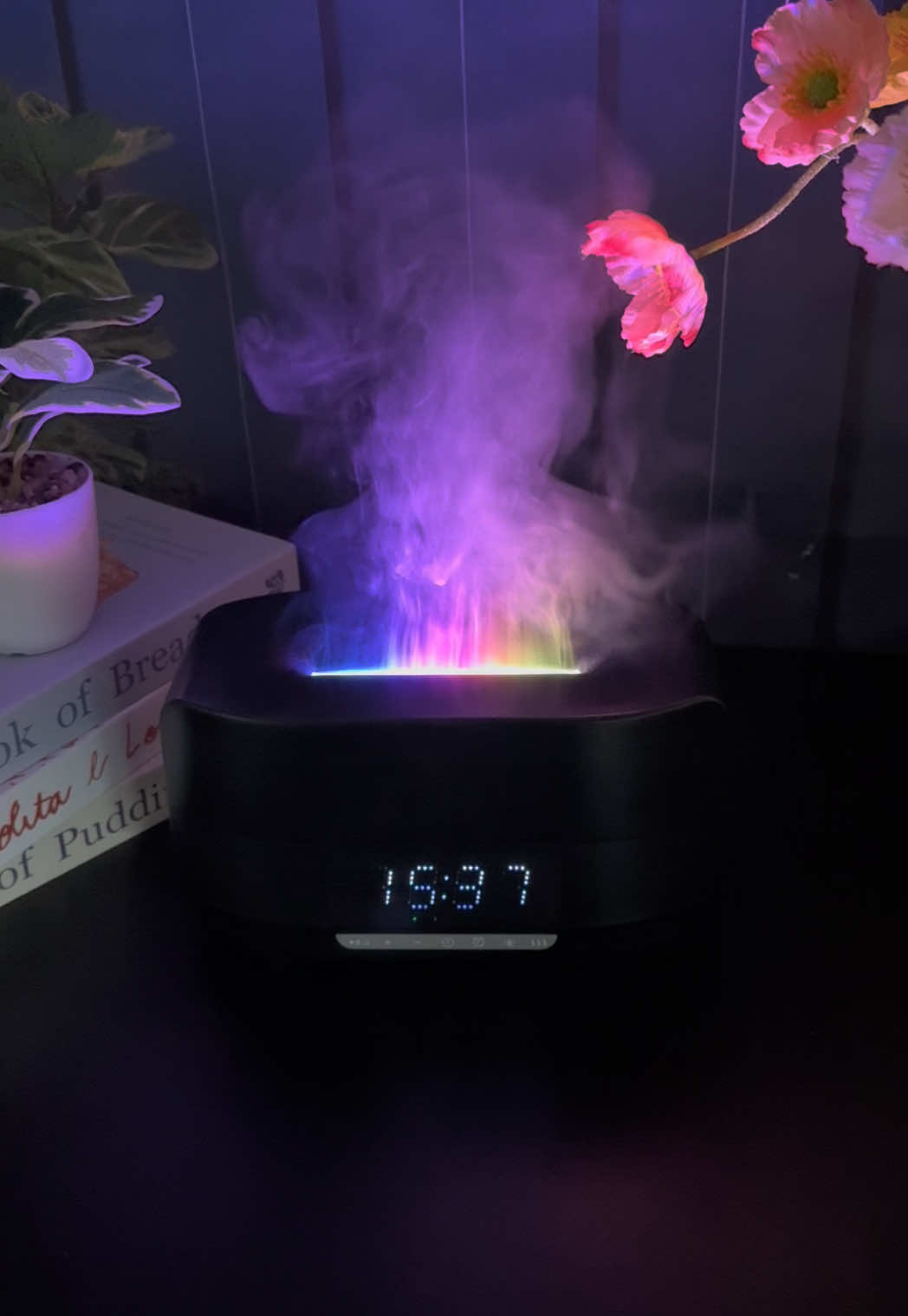 Test Loa Bluetooth máy xông tinh dầu Nháy đèn theo nhạc! Quá đã! #tiktoklive #maylamthomphong #mayxongtinhdau #diffuserlux #xuhuong 