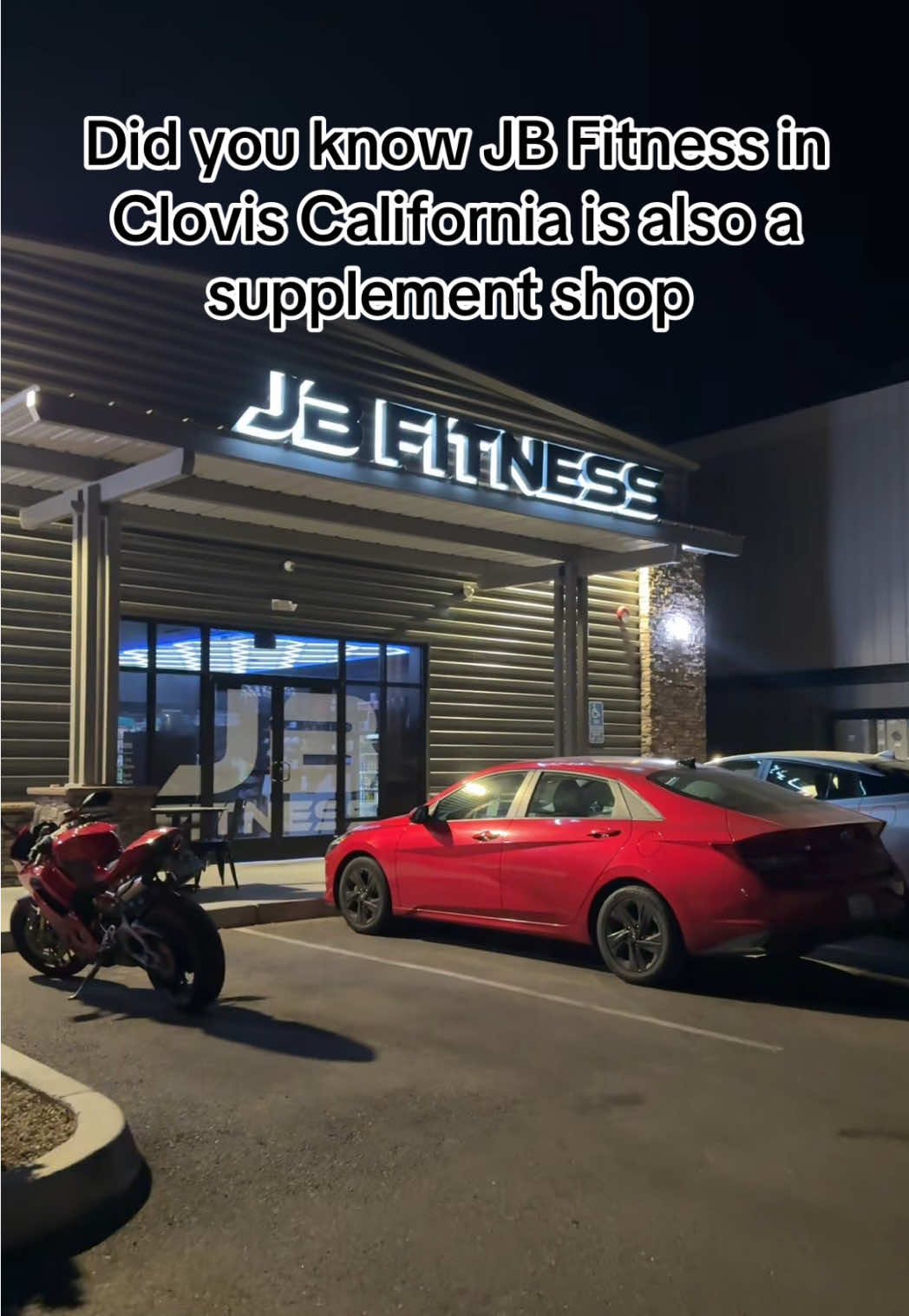 Let’s check out the supplement shop inside of @JB FITNESS GYM gym in Clovis California #fresno #gym #559 #clovis #suppliments 