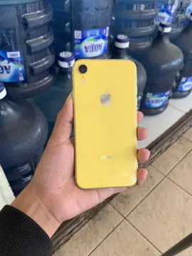 ip Xr yellow series 🤩💛 murmer aja kaka langsung wa admin untuk detail spesifikasi terima kasih 😍🙏🏻 #fyp #hpmurah #iphonemurah #surabaya #sidoarjo 
