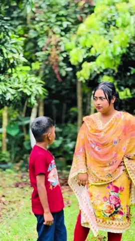কইলো কি🤣আমাদের ফেসবুকপেজ ফলো দিয়ে ভিডিও দেখে আসো,#newtrend #unfreezemyacount #foryoupage❤️❤️ #foryou 