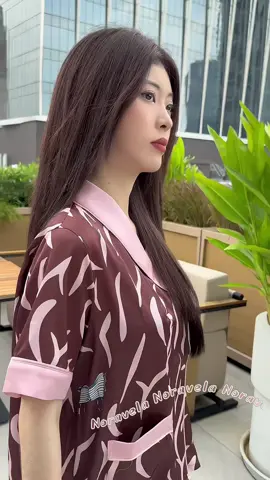 Vẻ đẹp này xứng đáng được giữ lại 🤎#đồ_ngủ_mặc_nhà #Norawear #Norawear #pijama 
