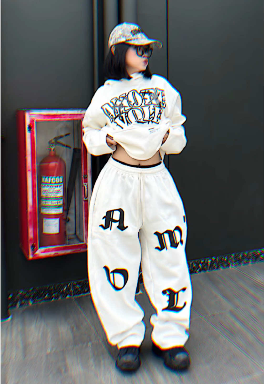 Real or Ai? Ai = Asli itu  #fyp #outfitideas #OOTD #outfitinspo #skena 