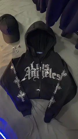 🫦unisex#hodie#boxy #losangeles#ringstone