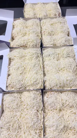Roti gondrong#rotiviralmurah#boluketanhitamviral#flossrollabon#oleholehbandung#oleholehcimahi