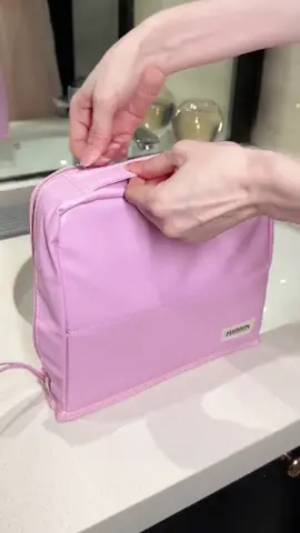 ✨ Elevate your travel game with the Stand-up Portable Partition Cosmetic Bag! 👜 Keep your essentials organized and accessible wherever you go. Compact, stylish, and perfect for every trip. 5 colors available, Grab yours now! 💄✈ #TravelSmart #CosmeticEssentials-632995