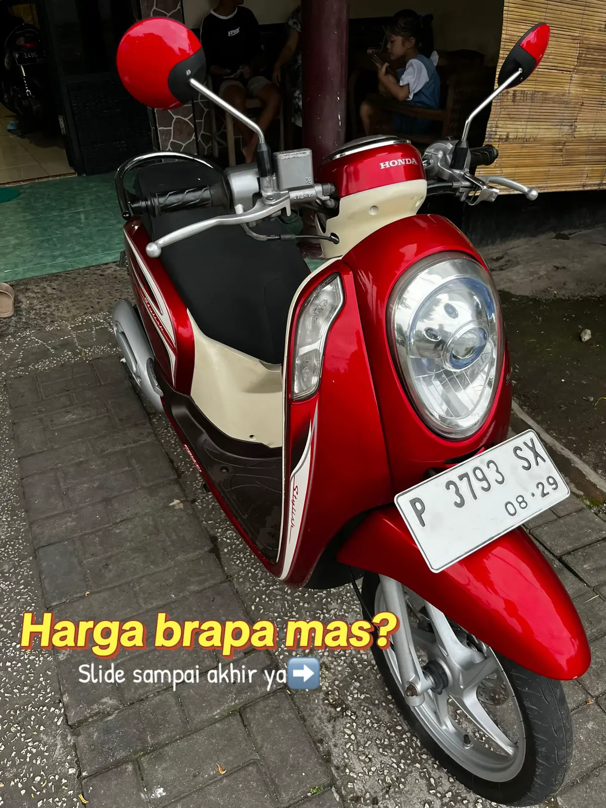 Warna cakep loo Tinggal pakai aja motornya 