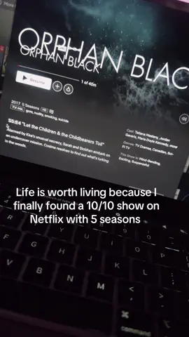 Orphan black is sooo good im so sad im on the last season 🥲 #netflix 