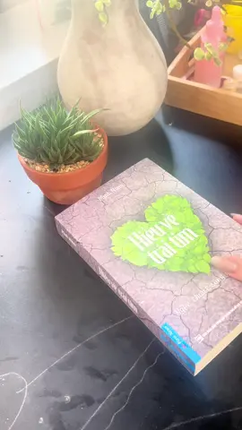 Chỉ khi ta thật sự hiểu về trái tim 💚, ta mới biết cách thương mình và thương người… Một cuốn sách chạm đến tâm hồn, xoa dịu những vết thương lặng lẽ 🌱 #H#HieuVeTraiTimM#MinhNiemS#SachHayT#TamAnBooktok 