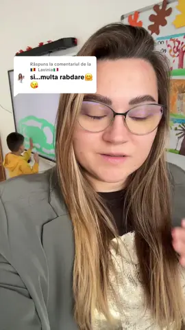 Ca răspuns pentru @🇷🇴  Lavinia🇮🇹  Viața ca asistent personal pentru băiețelul meu cu autism. Revin și eu la școală, odată cu el🤣☺️ #lascoala #copiicuputeri #copiicuautism #insotitor #parintibunicopiifericiti 