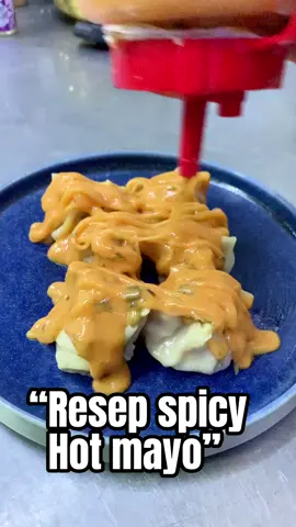 🔥 Spicy Hot Mayo ala Chef Sabam 🔥 Campuran mayo creamy, pedas manis dari sambal & tomat, sentuhan madu, oregano wangi, plus segar dari lemon & rumput laut bikin saus ini unik banget! Cocok buat 👉 cocolan dimsum, kentang goreng, ayam crispy, burger, sampai topping sushi fusion 🍟🍔🍣 ✨ Simple – tinggal aduk semua bahan sampai rata, langsung jadi saus pedas gurih creamy yang nagih! 📌 Resep Spicy Hot Mayo 🥄 1 bungkus mayones 🌶️ 300 g saus sambal 🍅 200 g saus tomat 🍯 60 g madu 🌿 20 g oregano 🍋 Air lemon secukupnya 🥬 1 bungkus rumput laut (hancurkan) ✨ Simple – unik – nagih! #SpicyHotMayo #SausRumahan #IdeJualan #ChefSabam