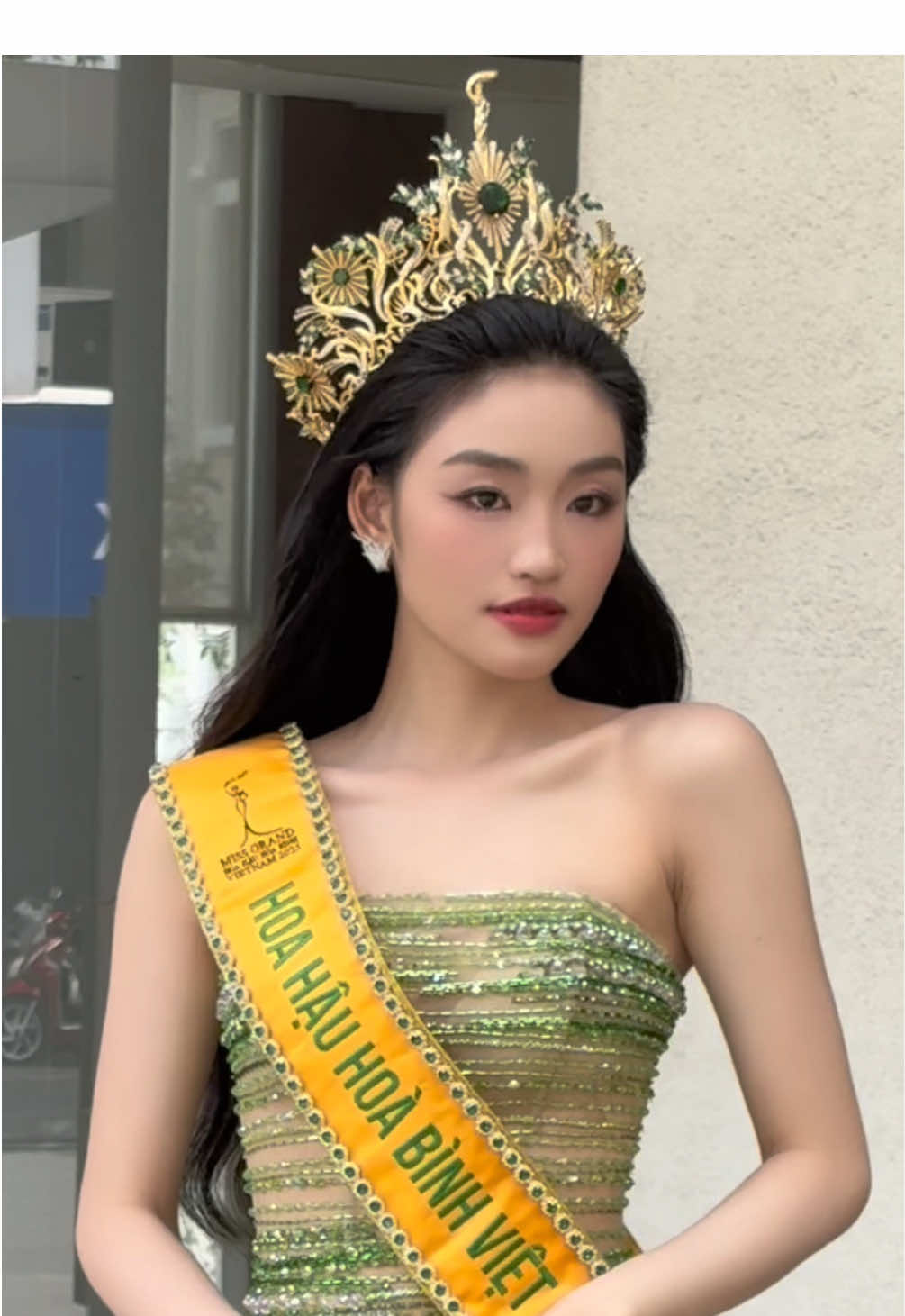 Yến Nhi có hẹn cùng Báo VNExpress 🫶 #NguyenThiYenNhi #MissGrandVietnam2025 #senvangentertainment 