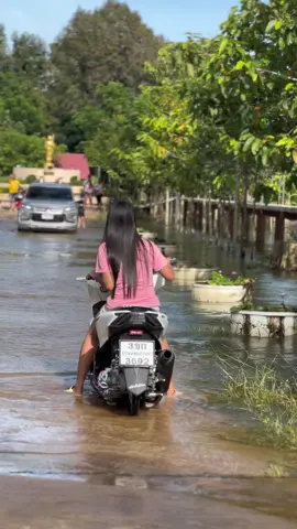 ควันออก ต้องทำไงครับ😆#pcx160ล้อ17แต่งสวย #pcx160 #ศุภกิจ⚡️ #ไฮบิด⚡ #ฟีดดดシ 