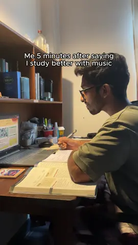 “POV: You said music helps you study but now you’re at a concert in your room 🎶” 📚➡️💃 Because apparently THIS is how we “focus.” If you’ve ever started dancing mid-study session, this is for you. ⬇️ Comment your favorite study song & let’s see which ones actually work. 🔔 Hit follow for more relatable student content + productivity hacks!