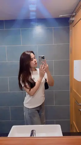 Chỉ tiếc là ….#hoasitoi #nhactamtrangbuon #nhachaymoingay #xuhuongtiktok  #viralvideo 