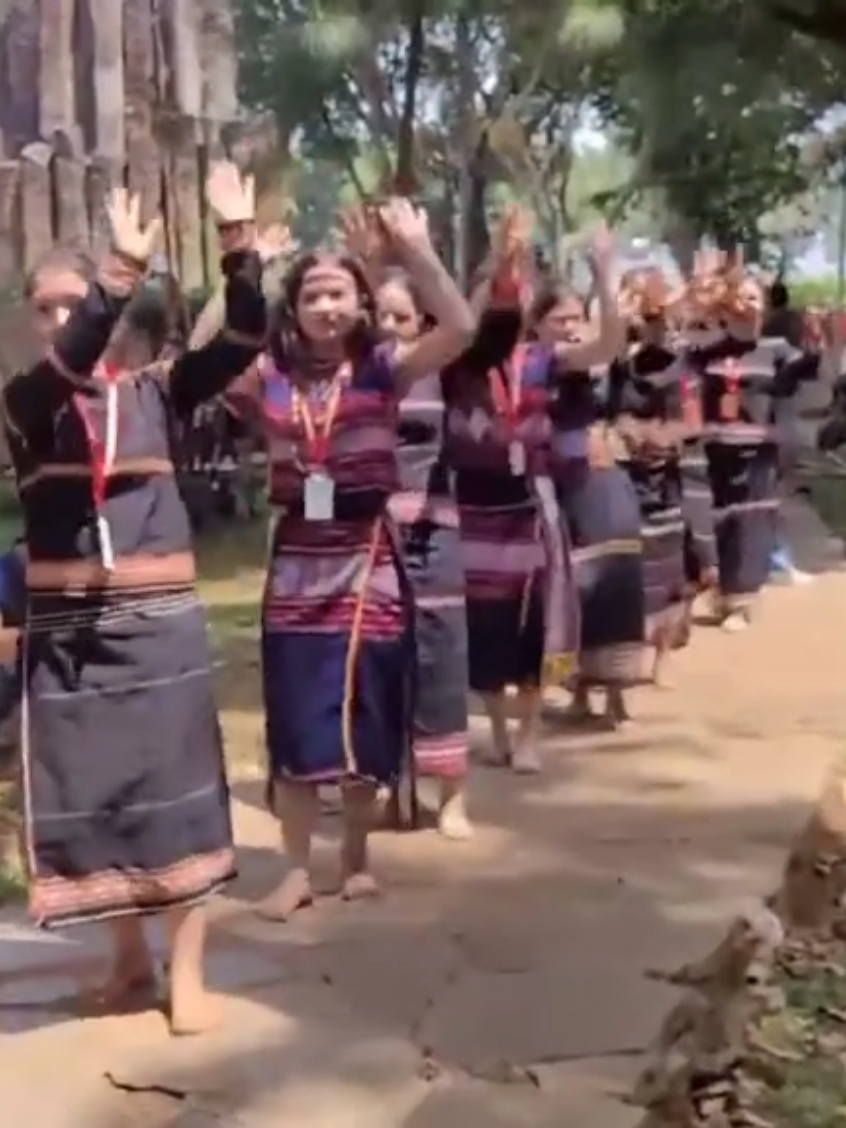 múa xoang cồng chiêng mix #congchiengtaynguyen #xuhuong #xuhuongtiktok 