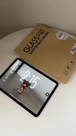 change my ipad’s tempered glass wt me!! #ipadtemperedglass 