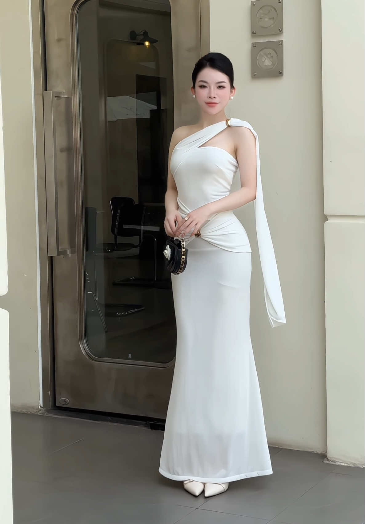 Ngại ngùng không thể cất lời ...  #simihouse #simihousechuyenvay #macdepmoingay #phoidodep #TIKTOKLIVE 