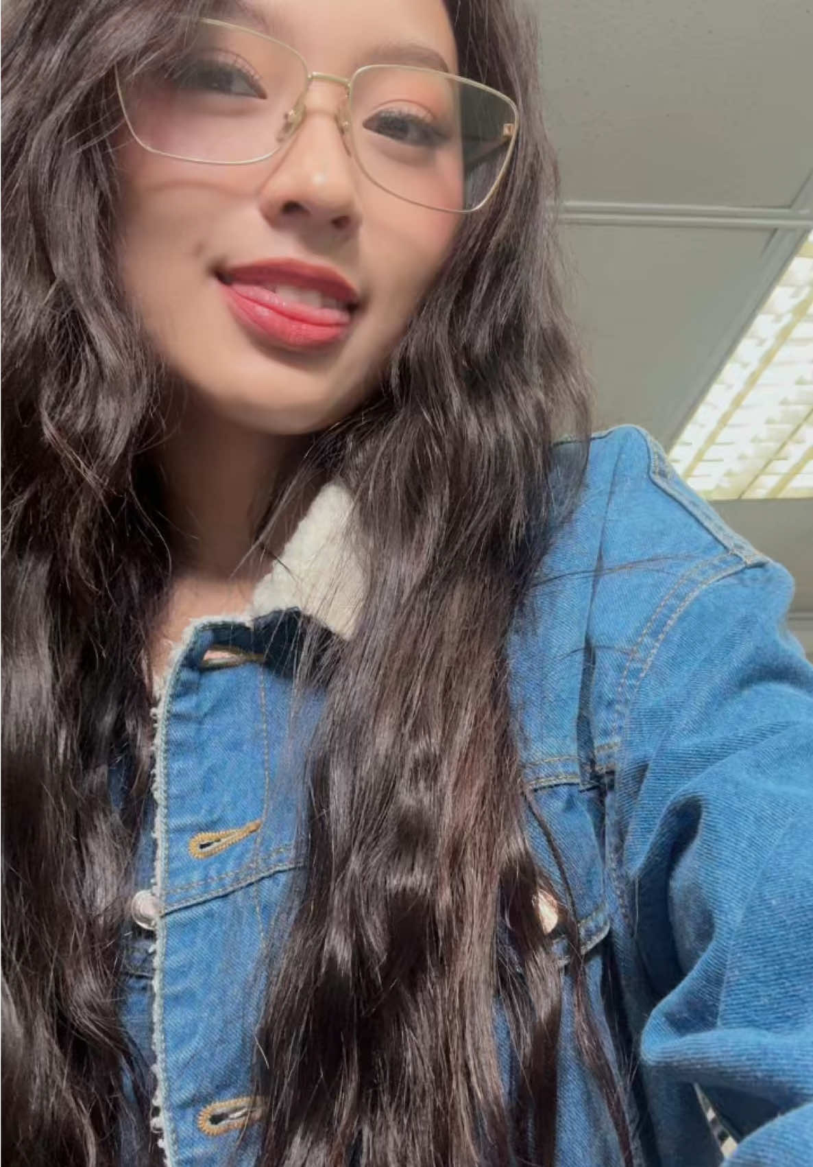 :p