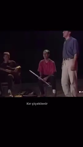 Gecenin ucunda...🖤#keşfetteyizzz #typ #sözler #keşketbeniöneçıkar #fyp 