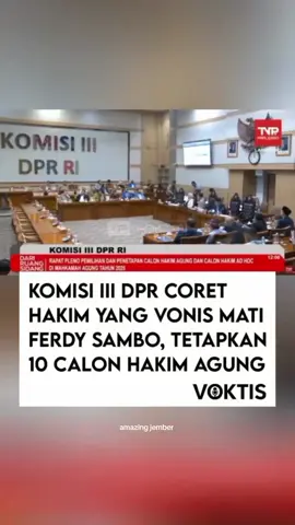 Komisi III DPR RI telah menetapkan 10 nama calon hakim agung dan hakim ad hoc HAM yang lolos uji kepatutan dan kelayakan atau fit and proper test tahun 2025. Dalam keputusan tersebut, nama Alimin Ribut Sujono—hakim yang sebelumnya menjatuhkan hukuman mati kepada Ferdy Sambo—termasuk di antara enam calon yang tidak disetujui. Keputusan ini diambil dalam Rapat Pleno Pemilihan dan Penetapan Calon Hakim Agung yang dipimpin oleh Ketua Komisi III DPR RI, Habiburokhman, di Kompleks Parlemen, Senayan, Jakarta, pada Selasa (16/9/2025). Persetujuan diberikan secara aklamasi setelah seluruh fraksi menyampaikan pandangan mereka. Salah satu nama yang menjadi sorotan utama adalah Alimin Ribut Sujono, yang gagal mendapatkan persetujuan dari Komisi III DPR RI. 10 Calon yang Disetujui Berikut adalah daftar 10 calon yang dinyatakan lolos dan disetujui oleh Komisi III DPR RI: Kamar Perdata: Ennid Hasanuddin, S.H., CN., M.H. 2. Dr. Heru Pramono, S.H., M.Hum. Kamar Agama: 3. Dr. Hj. Lailatul Arofah, M.H. 4. Dra. Hj. Muhayah, S.H., M.H. Kamar Pidana: 5. Suradi S.H., S.Sos., M.H. Kamar Tata Usaha Negara: 6. Dr. Hari Sugiharto, S.H., M.H. Kamar Militer: 7. Dr. Agustinus Purnomo Hadi, S.H., M.H. Kamar Tata Usaha Negara (Khusus Pajak): 8. Dr. Budi Nugroho, S.H., S.E., M.Hum. 9. Dr. Diana Malemita Ginting, Ak., S.H., M.Si., M.H. Ad Hoc HAM: 10. Dr. Moh Puguh Haryogi, S.H., Sp.N., M.H. Selain Alimin Ribut Sujono, lima calon lainnya yang tidak lolos seleksi di DPR adalah: Annas Mustaqim (Hakim Tinggi Badan Pengawas MA) Julius Panjaitan (Hakim Tinggi Pengadilan Tinggi Bengkulu) Triyono Martanto (Hakim Pengadilan Pajak) Agus Budianto (Dosen Fakultas Hukum Universitas Pelita Harapan) Bonifasius Nadya Arybowo (Hakim Ad Hoc Tipikor pada PN Bandung) Sumber suara.com #jember #amazingjember #jawatimur #jawatimurok #fyp  