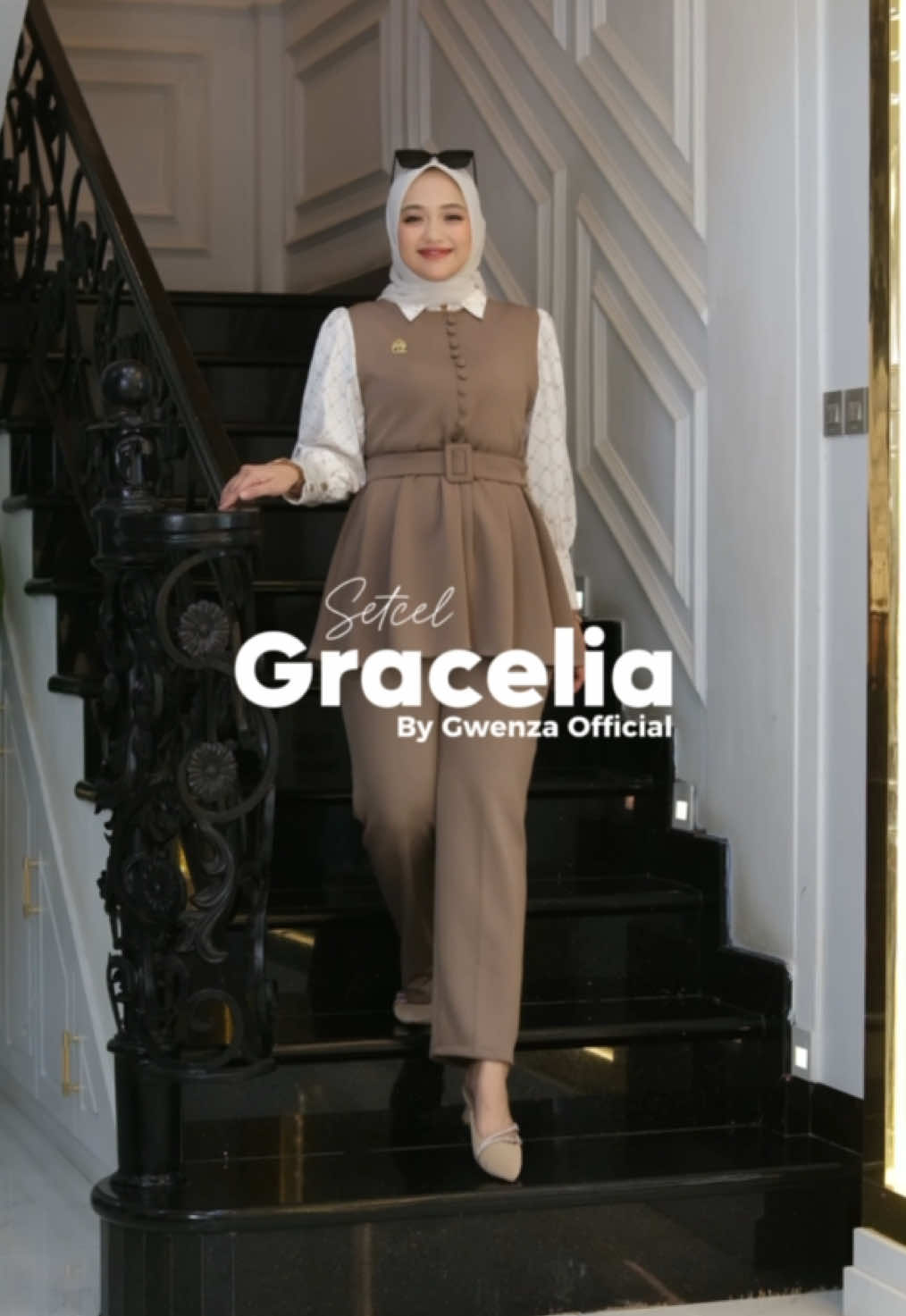 Oneset exlusive fashion show kita kemarin. Detail printed ori by gwenza, bahan lembut dan nyaman buat seharian 🥰🤍 #OOTD #gwenza #oneset #debylianti #setcel 